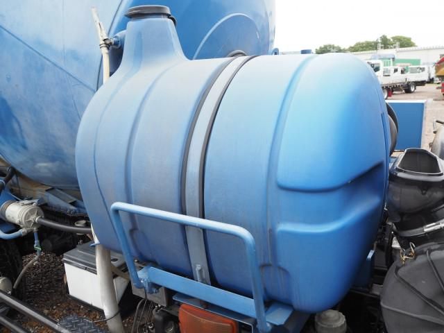 Isuzu FORWARD 2015-05 7710279-9