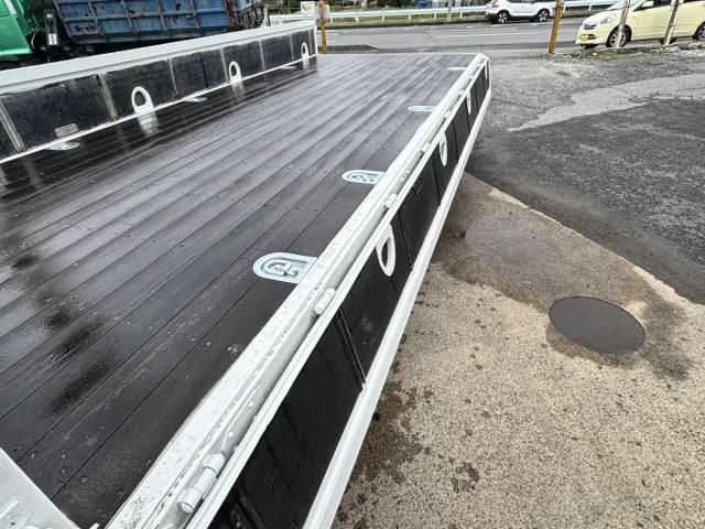 Isuzu FORWARD 2010-09 7710294-14