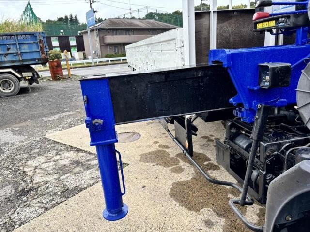 Isuzu FORWARD 2010-09 7710294-23