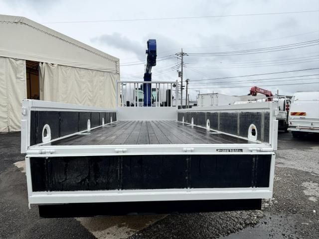 Isuzu FORWARD 2010-09 7710294-8