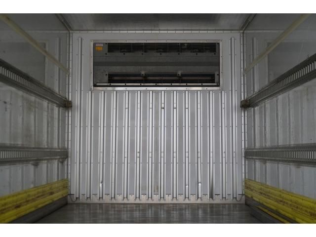Isuzu FORWARD 2016-12 7710314-24