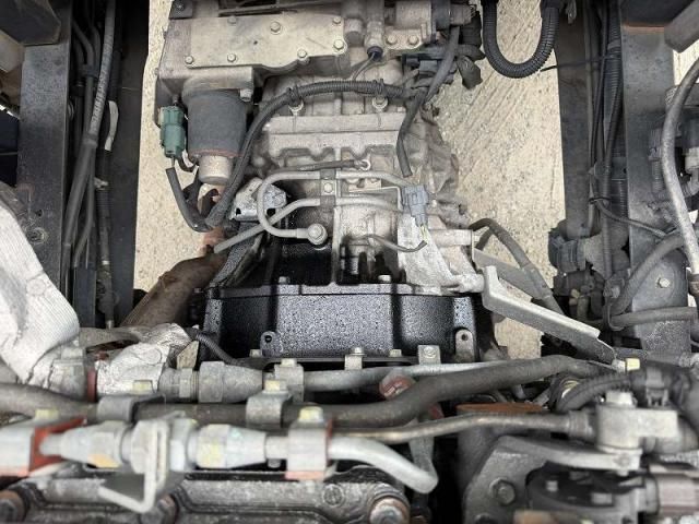Isuzu FORWARD 2016-09 7710324-24