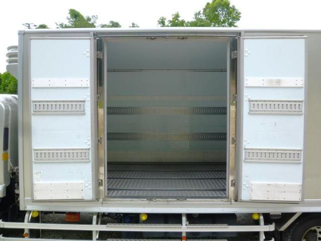 Isuzu FORWARD 2020-09 7710257-11