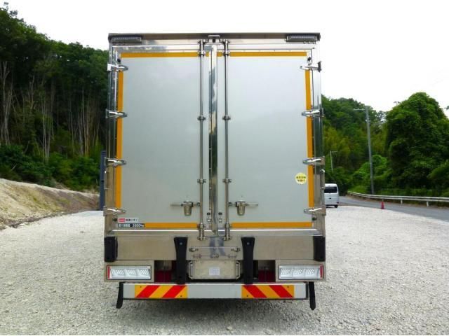 Isuzu FORWARD 2020-09 7710257-4