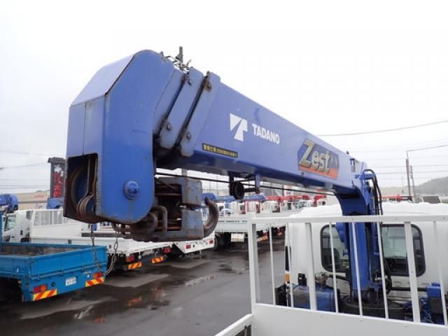 Isuzu FORWARD 2019-07 7710277-18