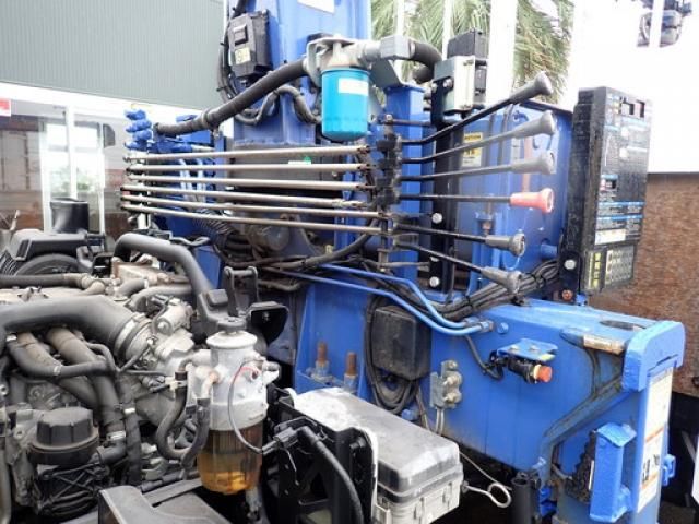 Isuzu FORWARD 2019-07 7710277-26