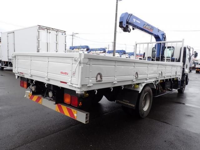 Isuzu FORWARD 2019-07 7710277-4
