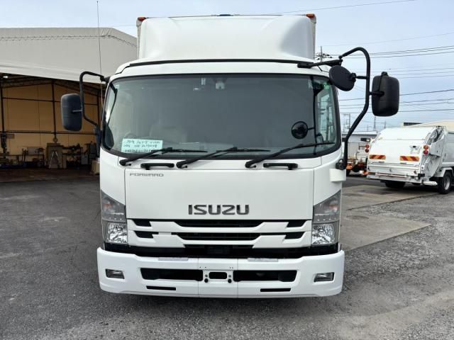 Isuzu FORWARD 2018-12 7710296-1