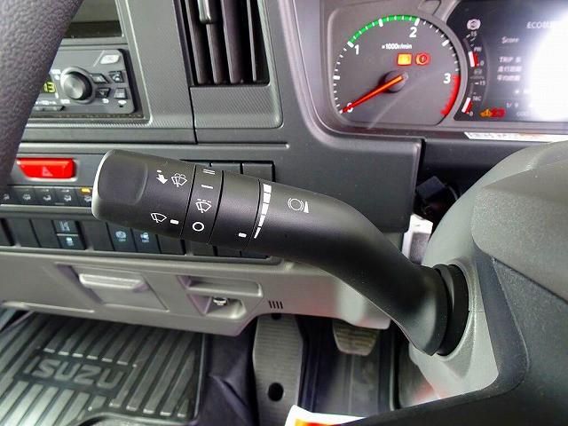 Isuzu FORWARD 2024-11 7710250-20