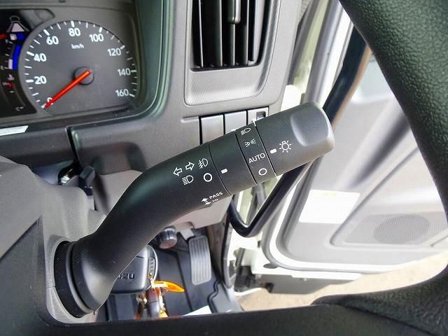 Isuzu FORWARD 2024-11 7710250-21