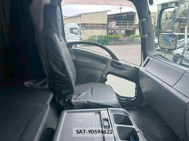 Isuzu FORWARD 2015-12 7723496-13
