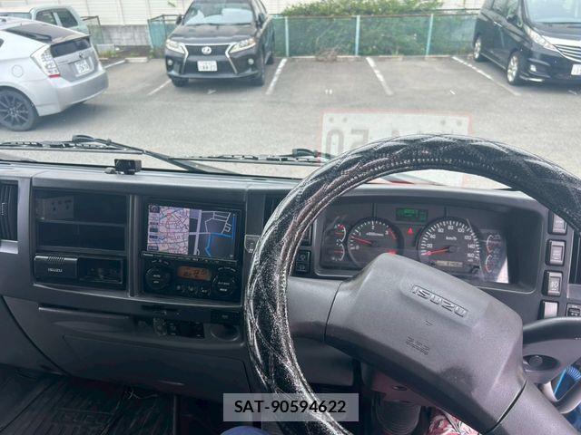 Isuzu FORWARD 2015-12 7723496-14
