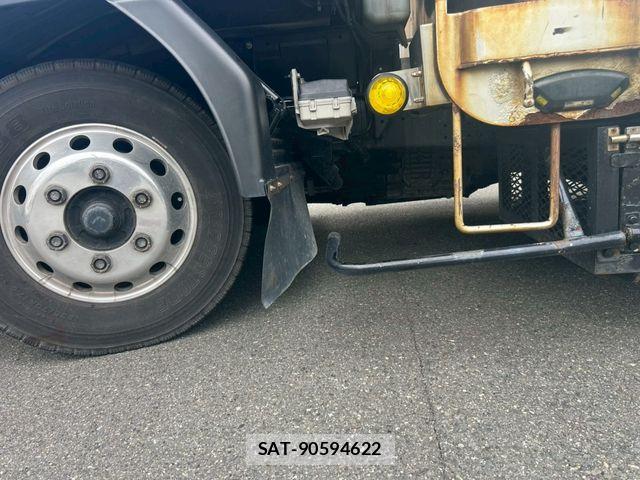 Isuzu FORWARD 2015-12 7723496-17