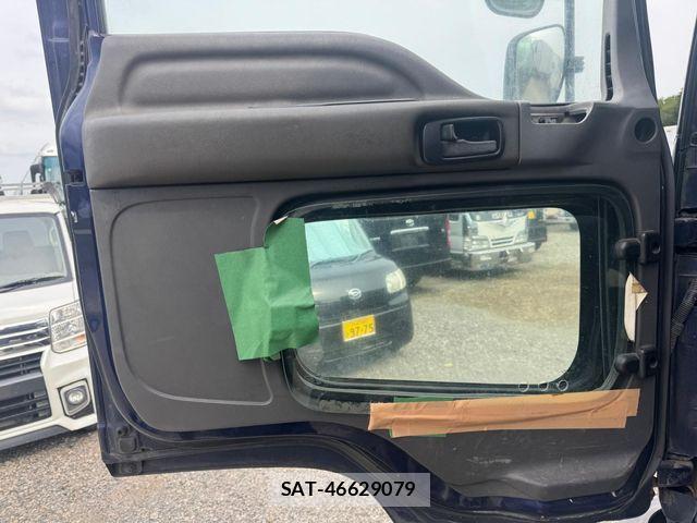 Isuzu FORWARD 2000-08 7723500-17