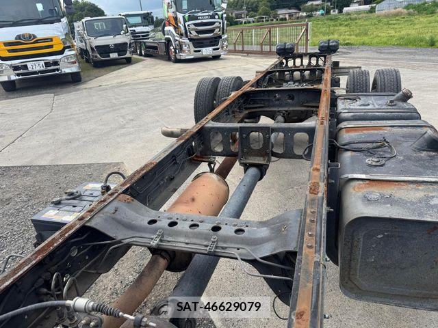 Isuzu FORWARD 2000-08 7723500-22