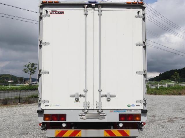 Isuzu FORWARD 2017-02 7737872-9