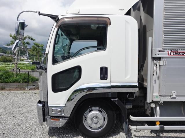 Isuzu FORWARD 2017-02 7737872-13