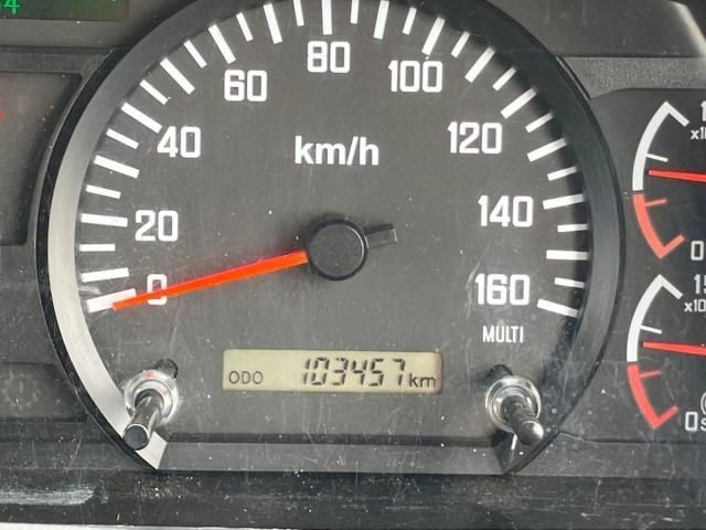 Isuzu FORWARD 2016-03 7737868-21