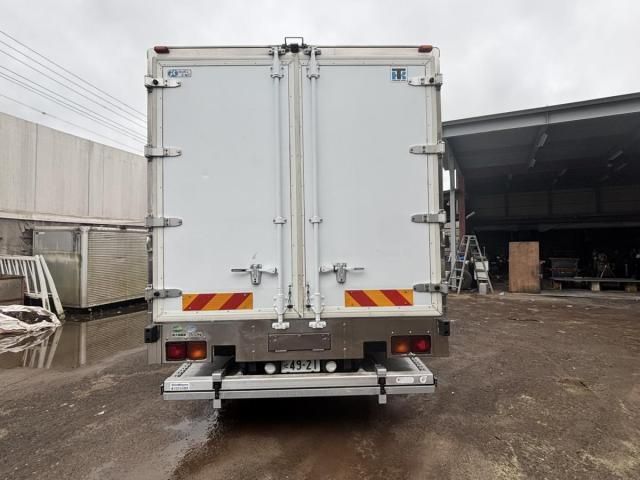 Isuzu FORWARD 2016-03 7737871-5