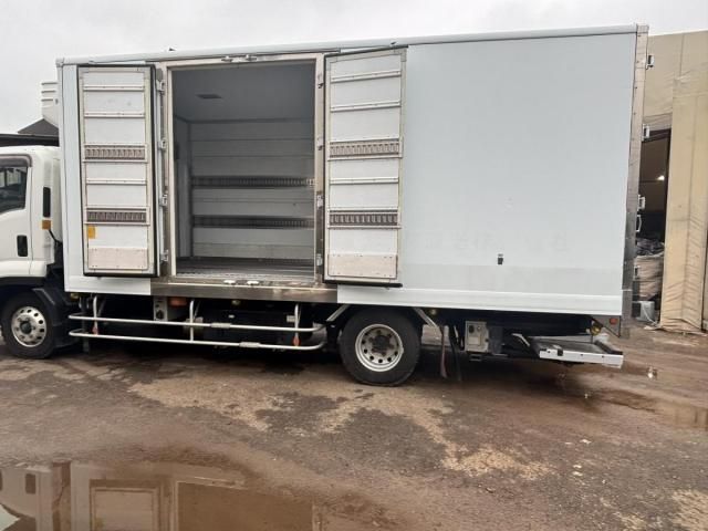 Isuzu FORWARD 2016-03 7737871-8