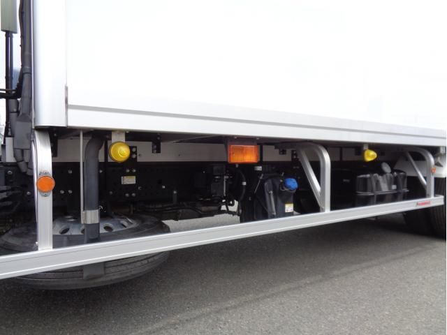 Isuzu FORWARD 2021-12 7737867-23