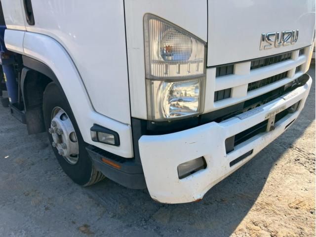 Isuzu FORWARD 2014-09 7737869-9
