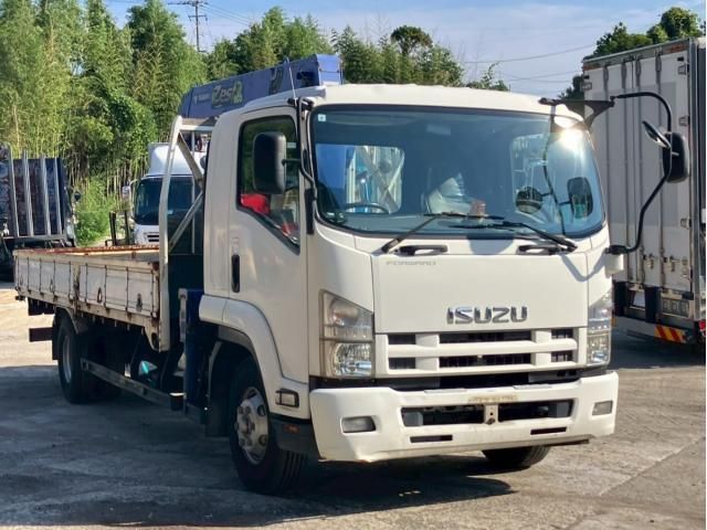 Isuzu FORWARD 2014-09 7737869-3