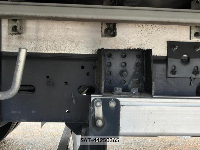 Isuzu FORWARD 2023-01 7785106-15