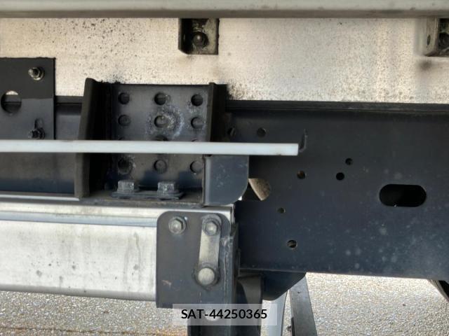 Isuzu FORWARD 2023-01 7785106-16