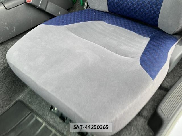 Isuzu FORWARD 2023-01 7785106-21