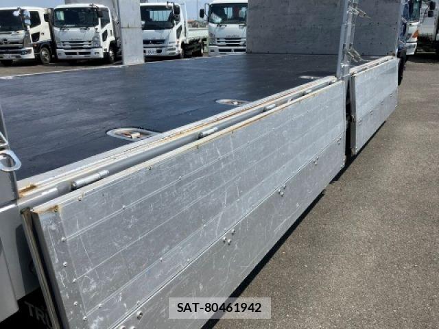 Isuzu FORWARD 2018-09 7785107-9