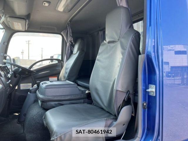 Isuzu FORWARD 2018-09 7785107-26