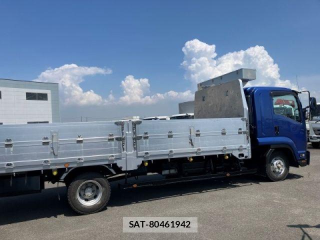 Isuzu FORWARD 2018-09 7785107-5