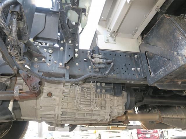 Isuzu FORWARD 2023-03 7864695-21