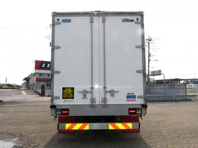 Isuzu FORWARD 2023-03 7864695-4