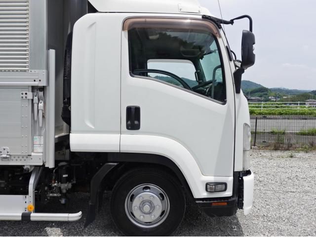 Isuzu FORWARD 2013-10 7864705-3