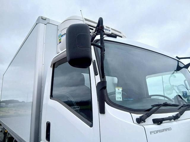 Isuzu FORWARD 2022-04 7864694-9
