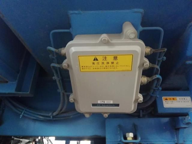 Isuzu FORWARD 2016-04 7864693-24
