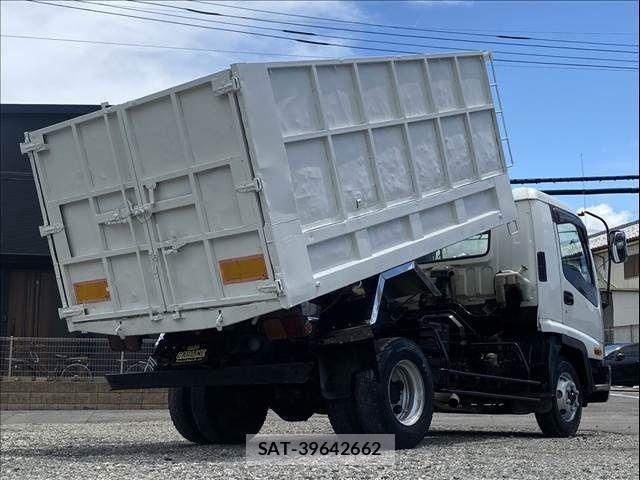 Isuzu FORWARD 2004-03 7902640-1
