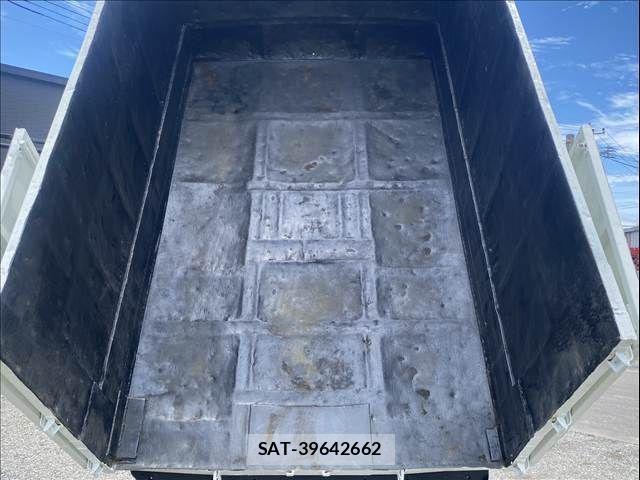 Isuzu FORWARD 2004-03 7902640-2