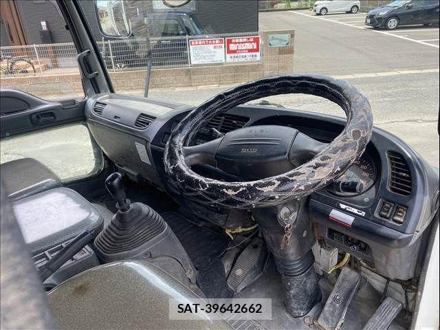 Isuzu FORWARD 2004-03 7902640-3
