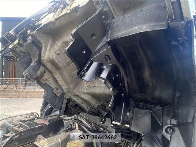 Isuzu FORWARD 2004-03 7902640-5