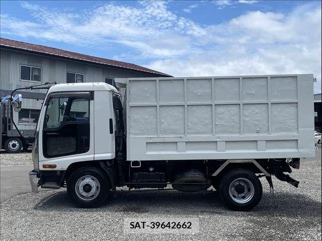 Isuzu FORWARD 2004-03 7902640-8