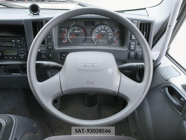 Isuzu FORWARD 2017-02 7902637-10