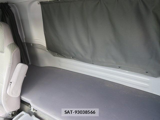 Isuzu FORWARD 2017-02 7902637-22