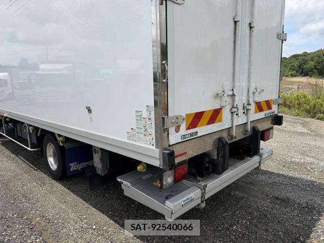 Isuzu FORWARD 2022-01 7902634-12