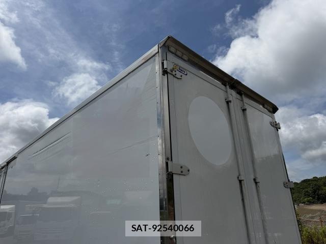 Isuzu FORWARD 2022-01 7902634-13