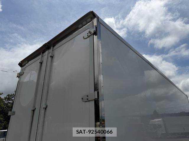 Isuzu FORWARD 2022-01 7902634-15