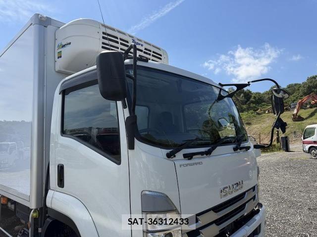 Isuzu FORWARD 2023-06 7902633-9