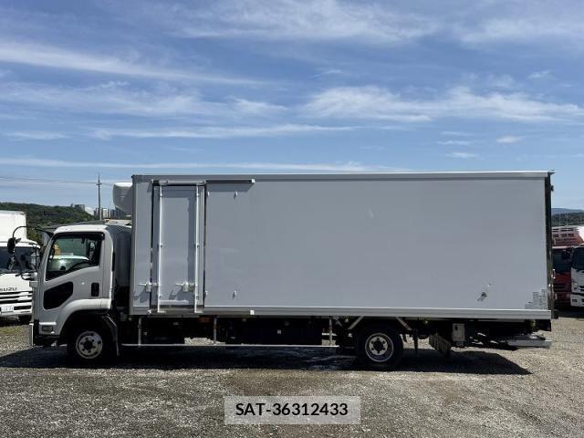 Isuzu FORWARD 2023-06 7902633-2